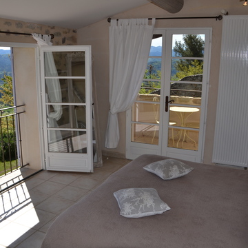 Vue panoramique du gite du levant Haute provence